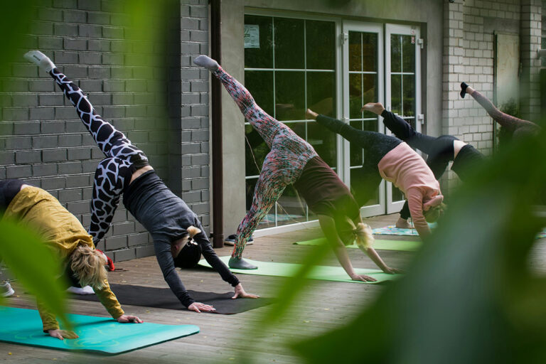 Incorporating Yoga into a Busy Work Schedule